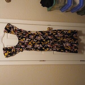 Time And Tru, low back, XXL, different colored flowers on black background, midi